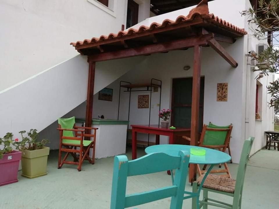 Megris Country Houses Vinglafia Exterior photo