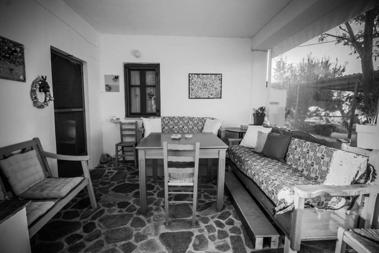 Megris Country Houses Vinglafia Exterior photo